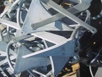 metalowe produkty w stoczni 16